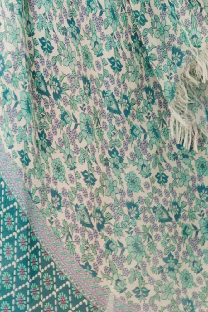 sienna_travel_scarf_2-3.webp Jade Swim*Sienna Travel Scarf